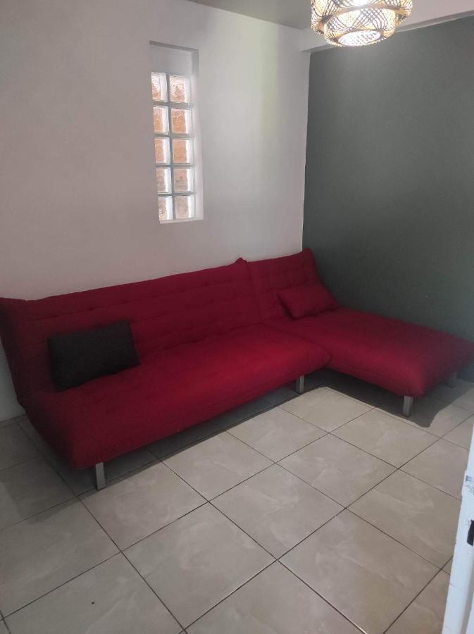 Apartmán Location Saisonniere Les Bibassiers Le Tampon Exteriér fotografie