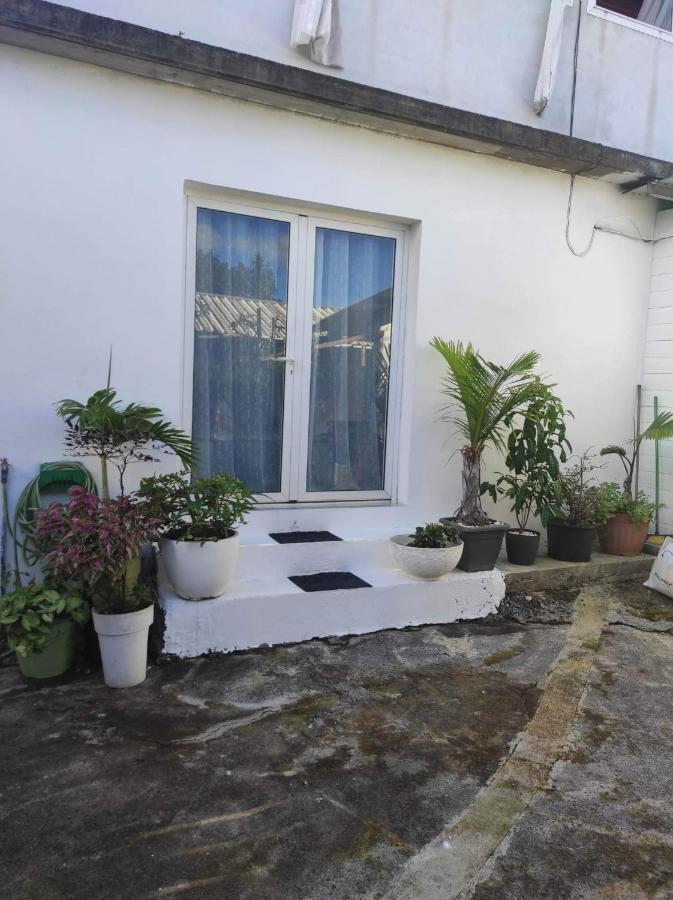 Apartmán Location Saisonniere Les Bibassiers Le Tampon Exteriér fotografie